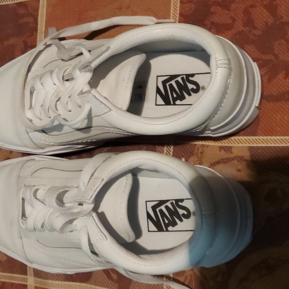 Womens shoes